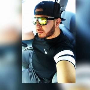 Meet your Posher, Roberto